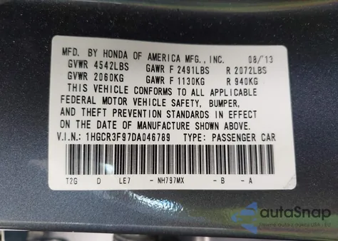 2013 Honda Accord Touring z USA, uszkodzony, nr VIN 1HGCR3F97DA046789